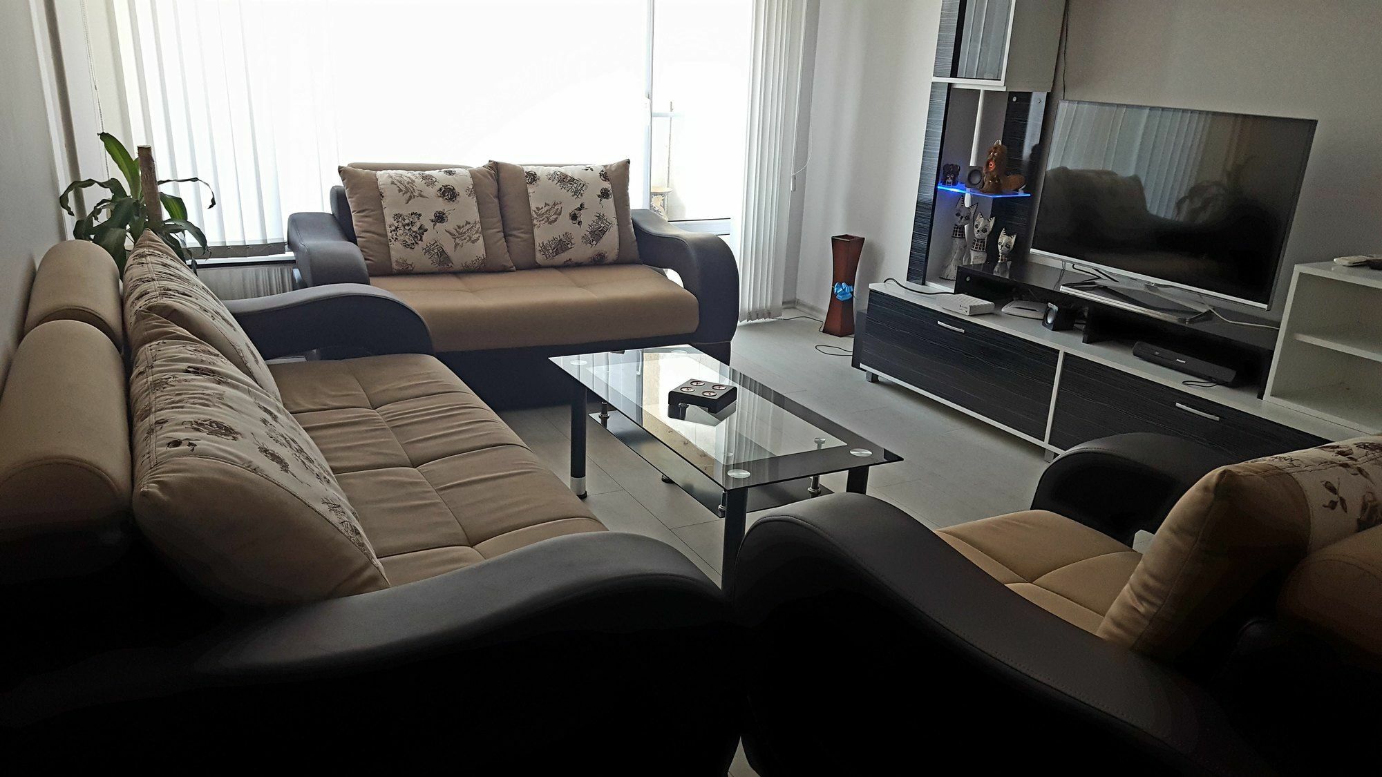 Modern Home Apartment Airport Sofia Eksteriør billede